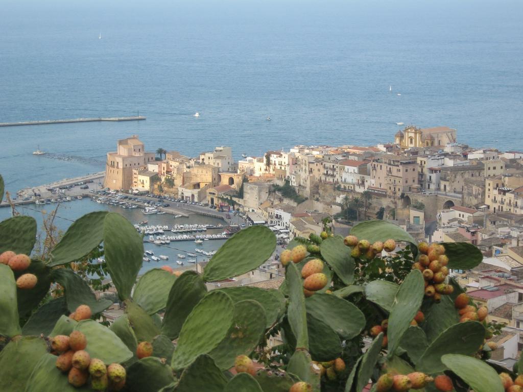 Casa Chiarenza Hotel Castellammare del Golfo Luaran gambar